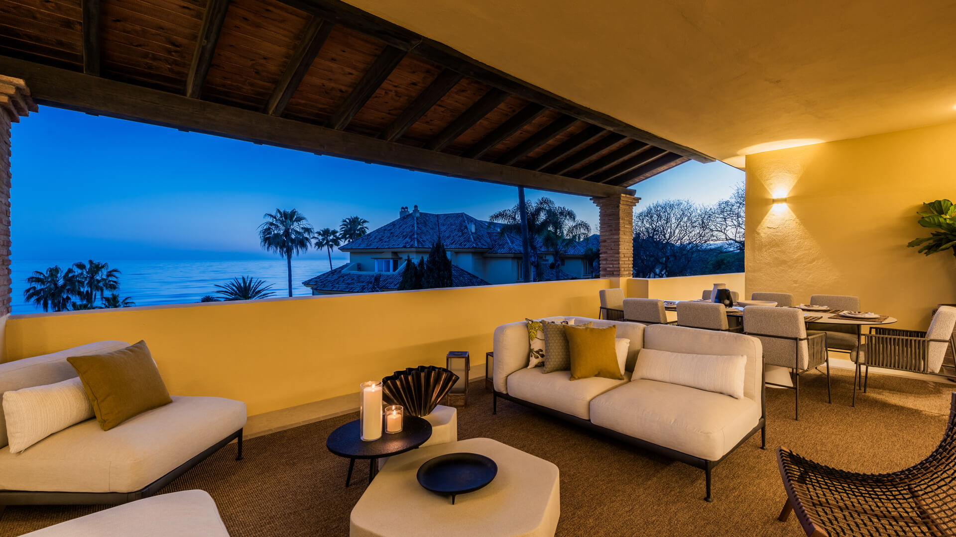 Duplex Penthouse in Rio Real