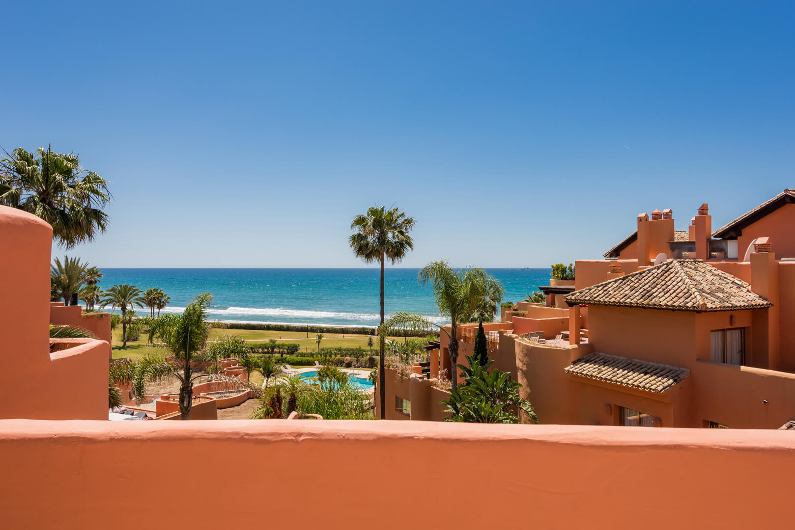 penthouse-marbella-kareon-estates-5 Ático en Reserva de los Monteros