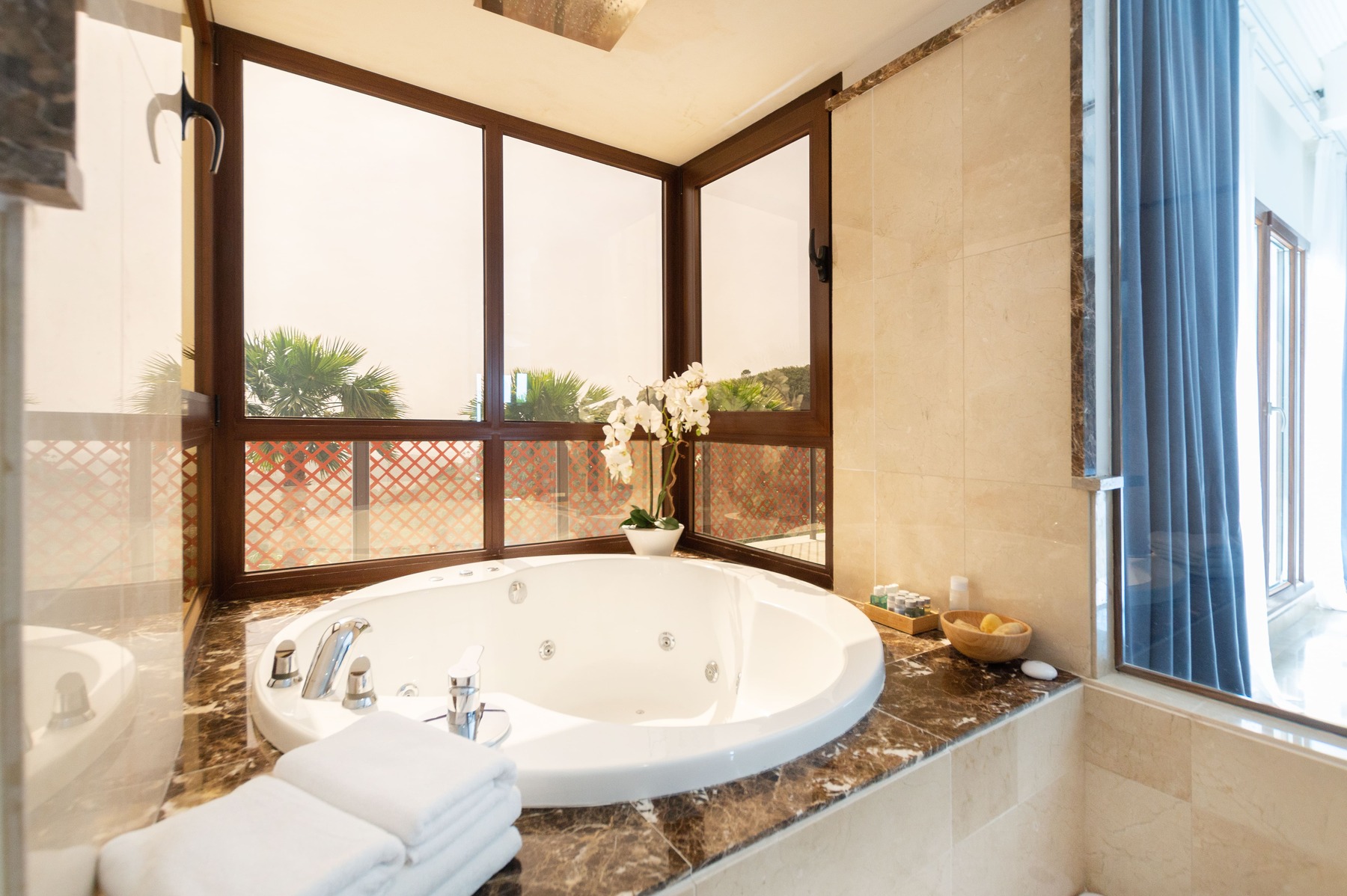 villa-benahavis-kareon-estates-35